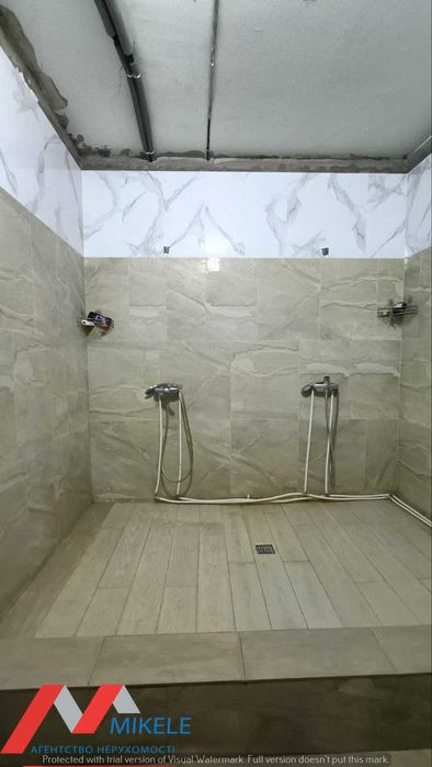 Без % комерція  239 м² Позняки Княжий затон Ахматової Урлівська