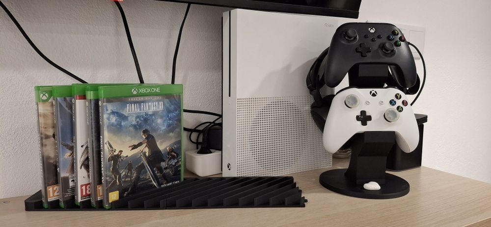 Xbox One S 1TB com SSD + jogos