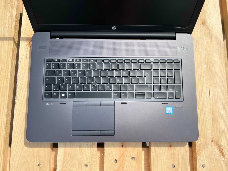 (Quadro P5000 16ГБ)Ноутбук HP ZBook 17 G4/i7-7820HQ/32GB/512GB/17"IPS