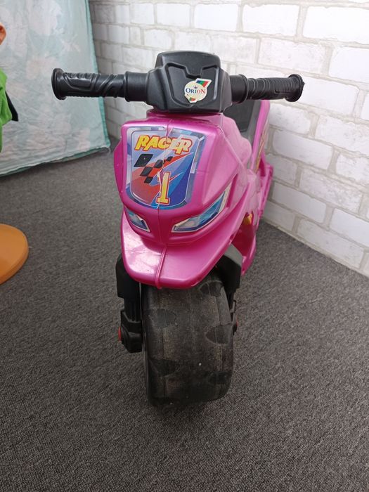 Мотоцикл в гарному стані , толокар каталка orion