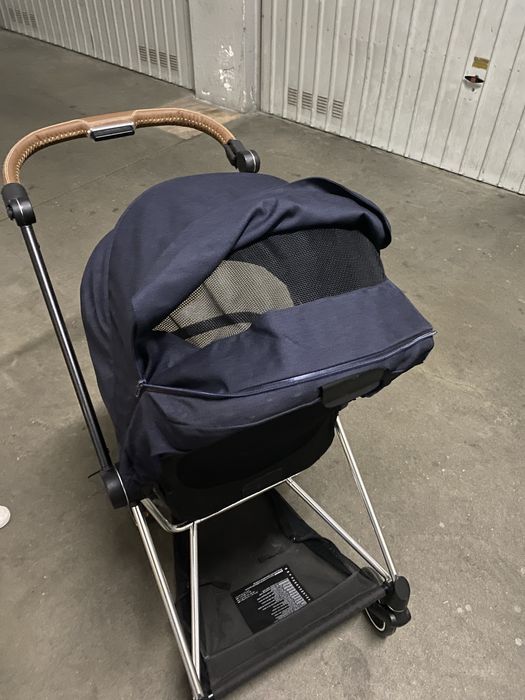 Carrinho + ovo + base carro CYBEX