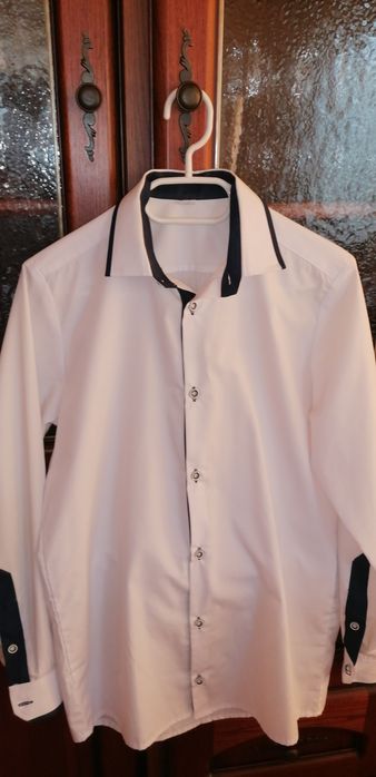 Elegancka koszula chłopięca r. 170