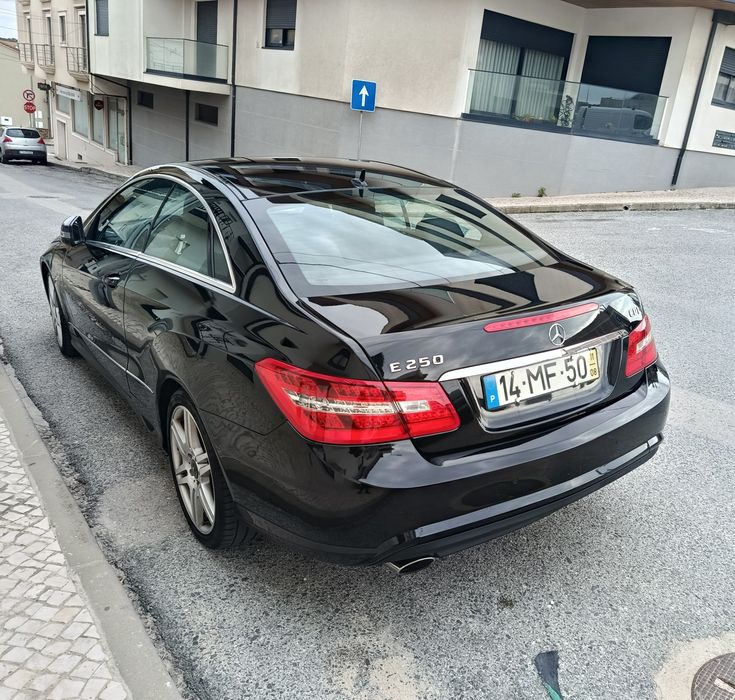 Mercedes E 250 coupé