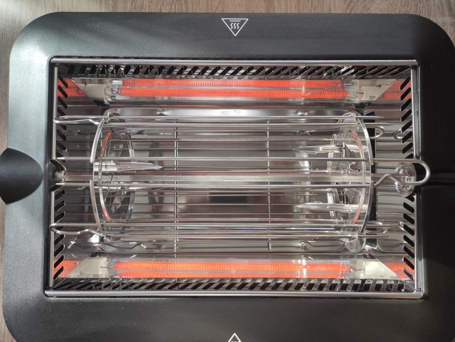 Nowy grill elektryczny do kebabów z funkcją podczerwieni