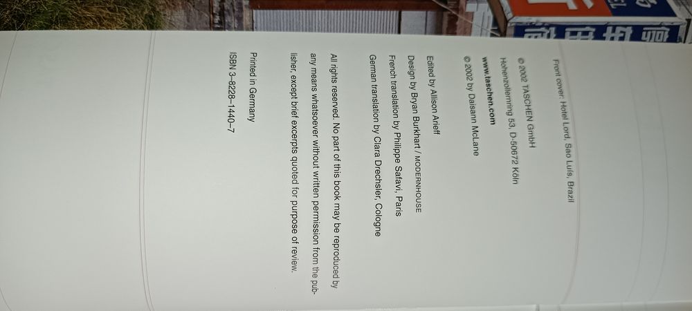 antigo livro da taschen Cheap Hotels by Daisann McLane