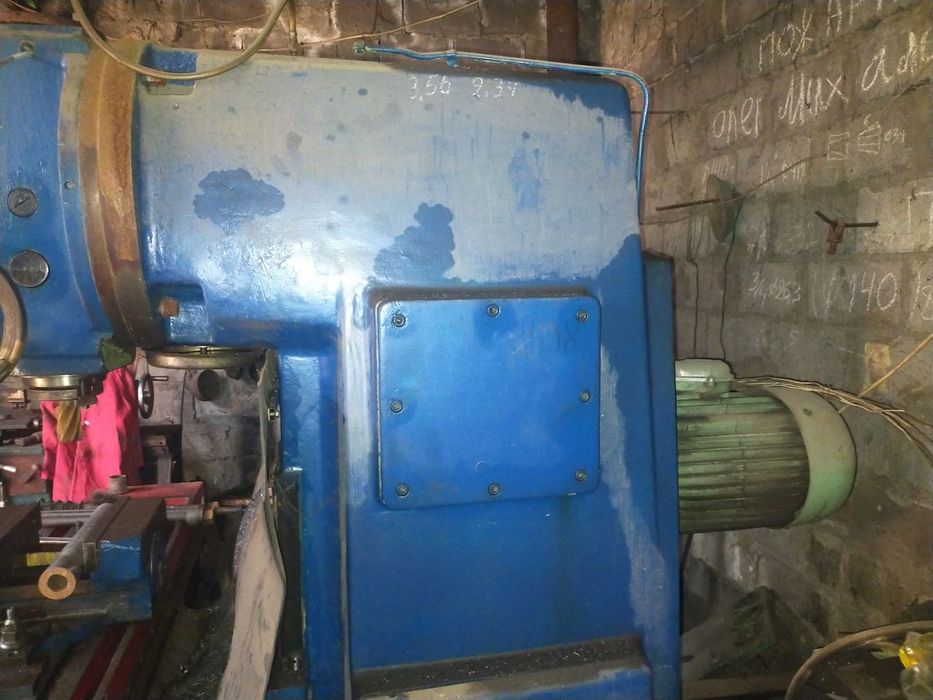 Продам станок фрезерный