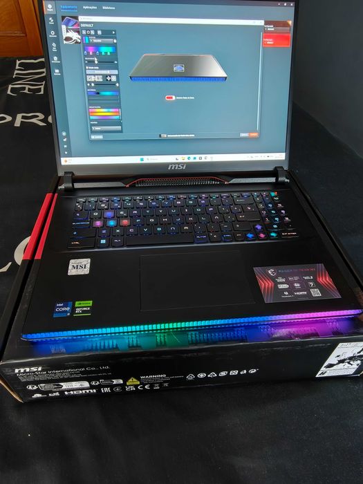 MSI Raider GE78 i9  17" Polegadas