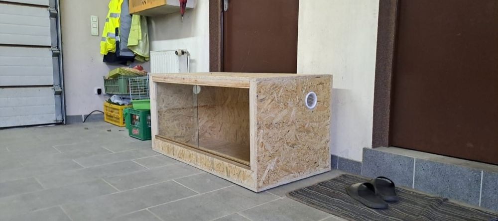 Sprzedam Terrarium 125x60x60