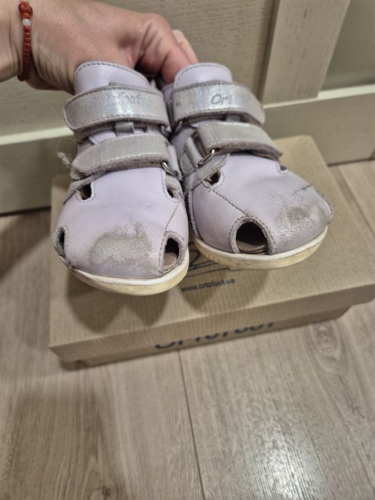 Антиварусні босоніжки для дівчинки