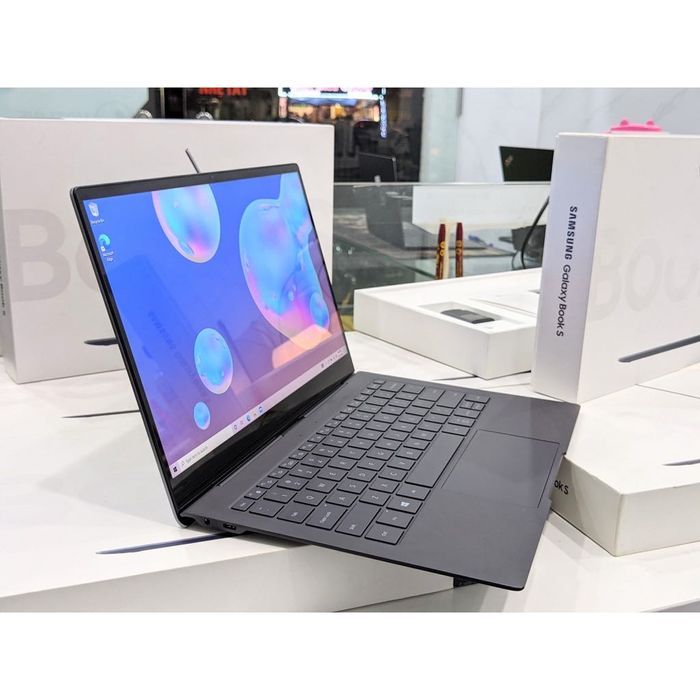 Samsung Galaxy book S