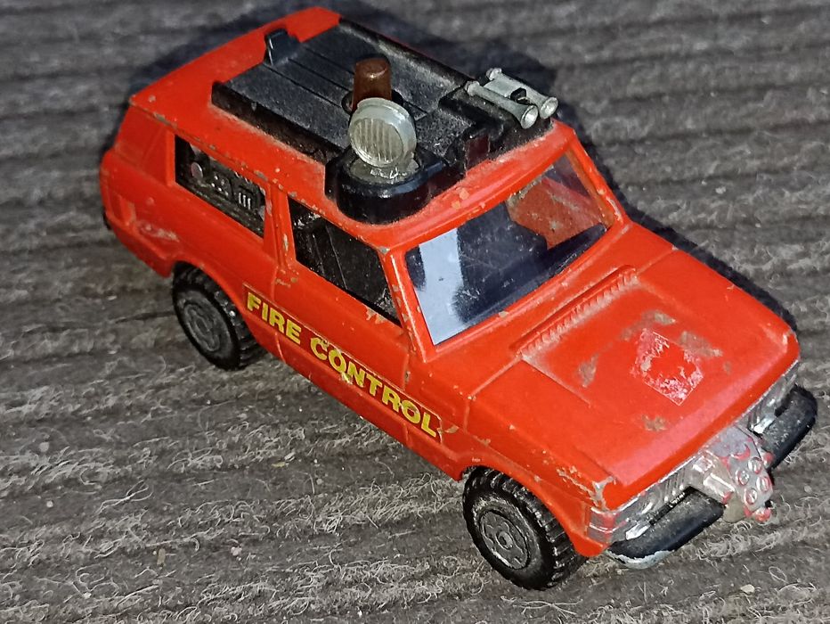 Model Range Rover strażacki matchebox Speed Hings K-64 z 1977 r