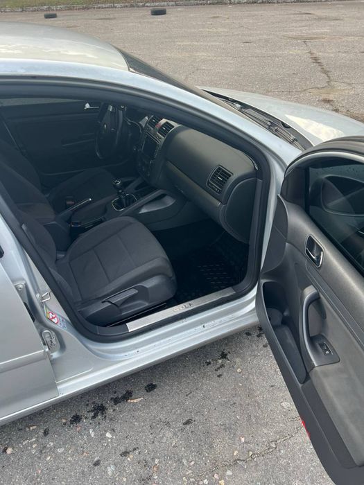 Volkswagen Golf V 1.9 tdi