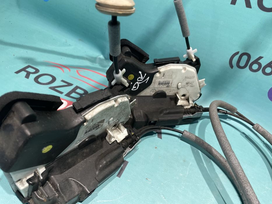 Замок дверей vw passat b8 variant кронштейн ручки Пассат Б8