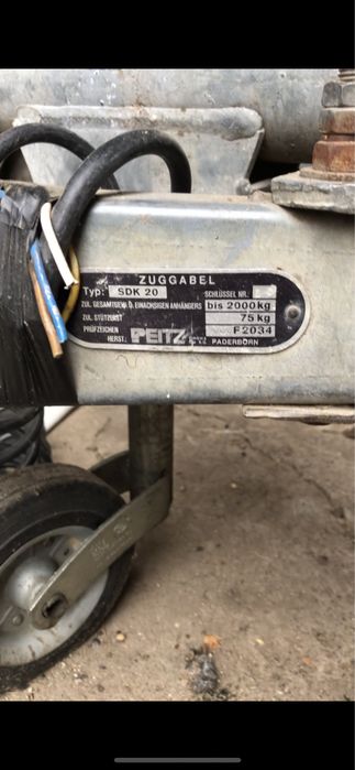 Причіп 2-х вісний PEITZ