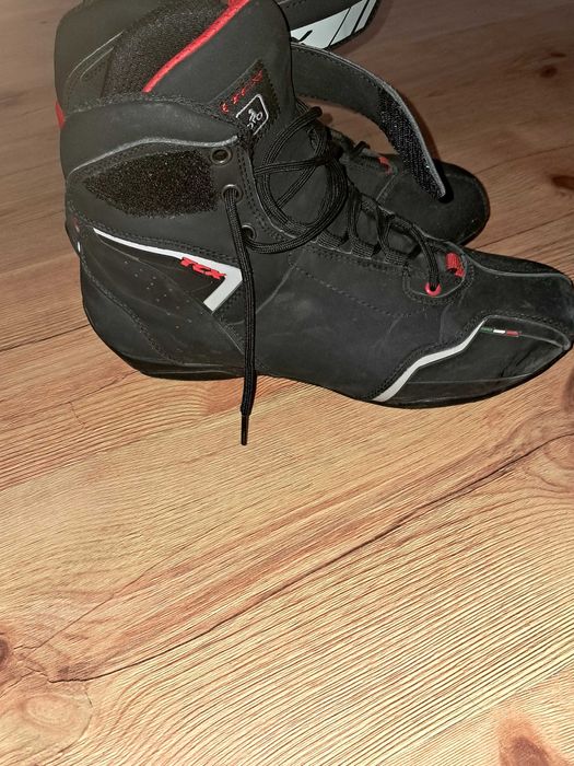 Buty motocyklowe damskie