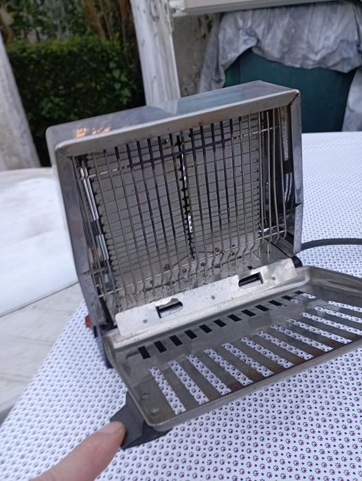 Torradeira vintage cromada