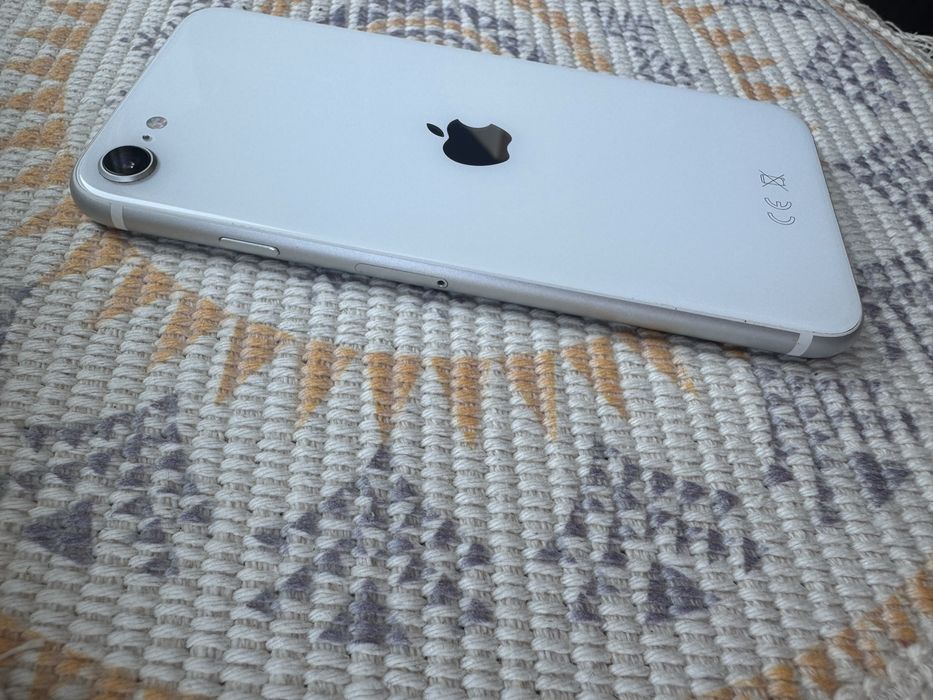 Phone SE2020 127 ГБ  / Айфон СЕ2020 127 гб