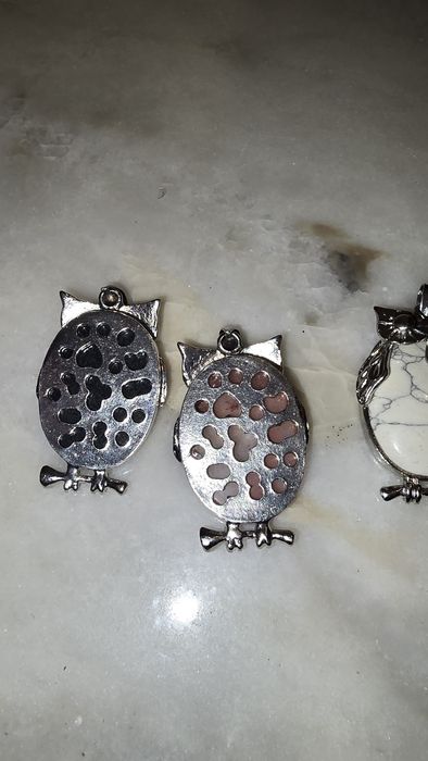 Pendente em forma de mocho