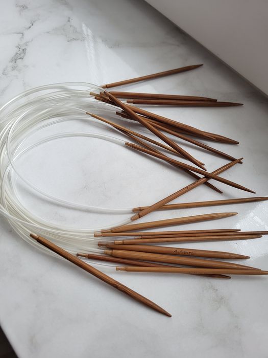 Набір коротких спиць для в'язання