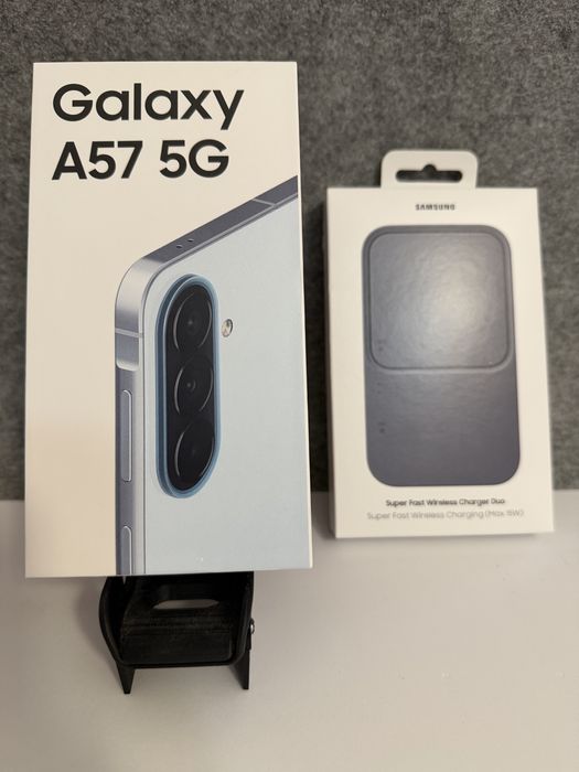 Samsung A57 256GB Azul Claro Selado + Super fast wireless charger Duo