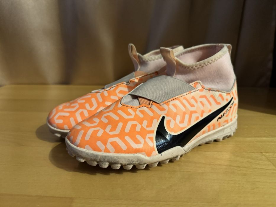 Сороконіжки Nike mercurial 36 р стан нових