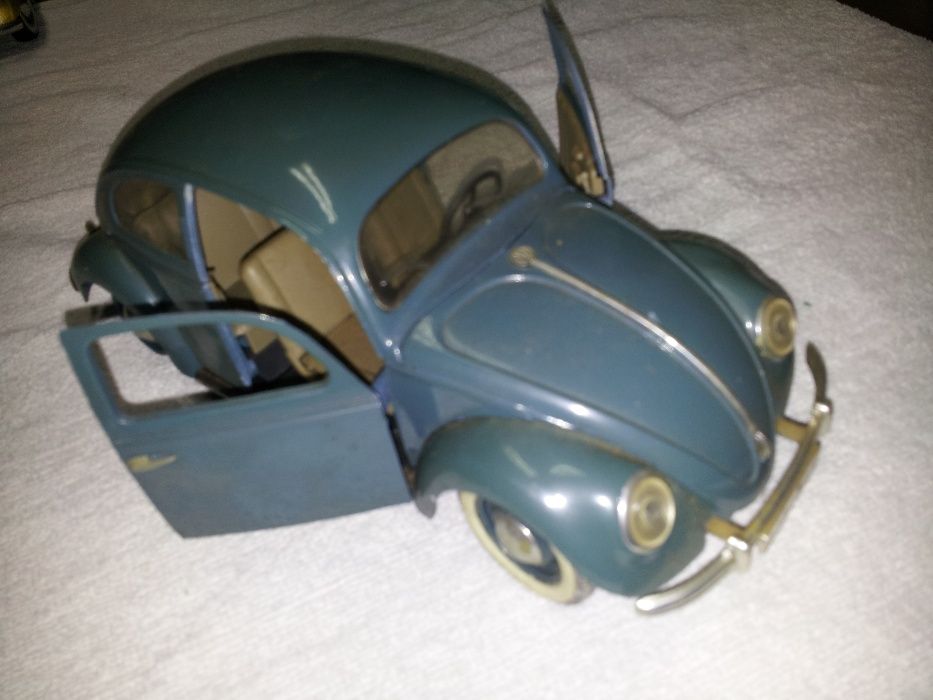 Vendo carros de coleção.