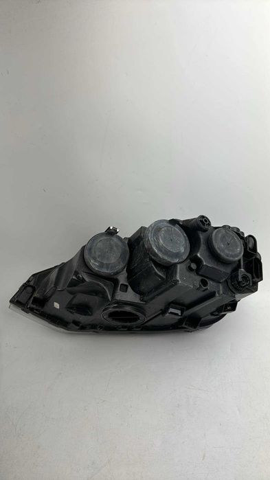 Lampa prawa VW Polo VI 6 przednia przód OE