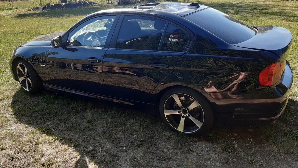 Samochód BMW E90