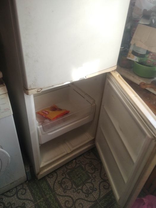 Продам холодильник бу