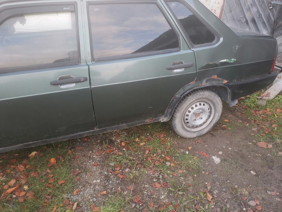 Продам ваз 21099