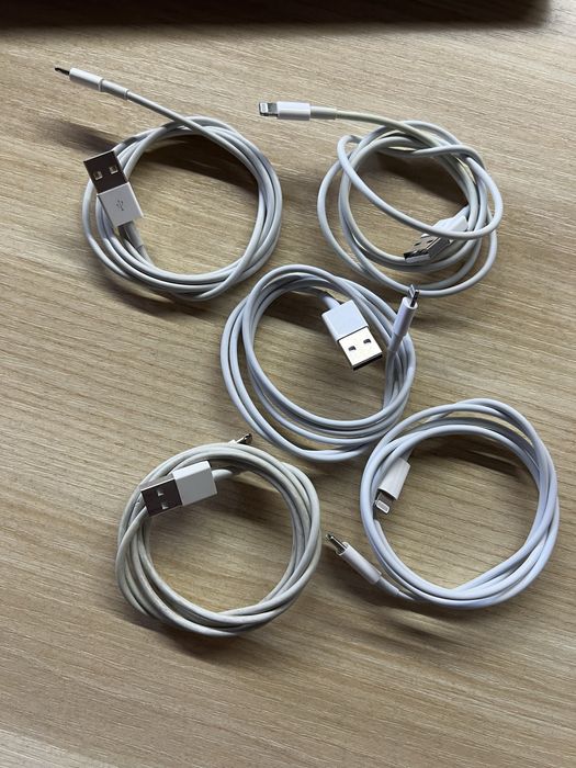 Usb apple, tape c Lightning Нові