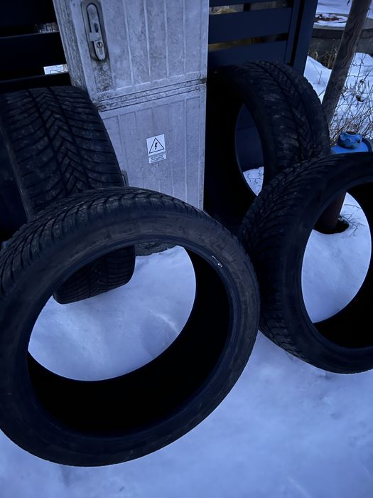 Opony zimowe Bridgestone Blizzak LM005 19 cali 245/40/19