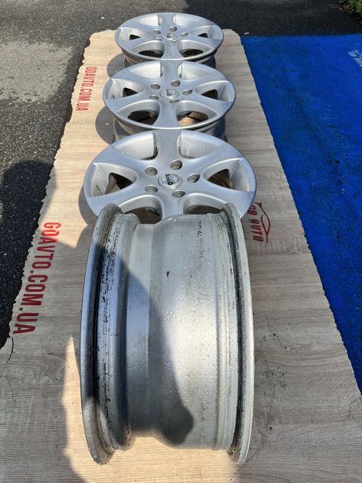Диски Mazda 5/114,3 R15 ET38 7J 69,1 Kia Toyota Hyunday Nissan goauto