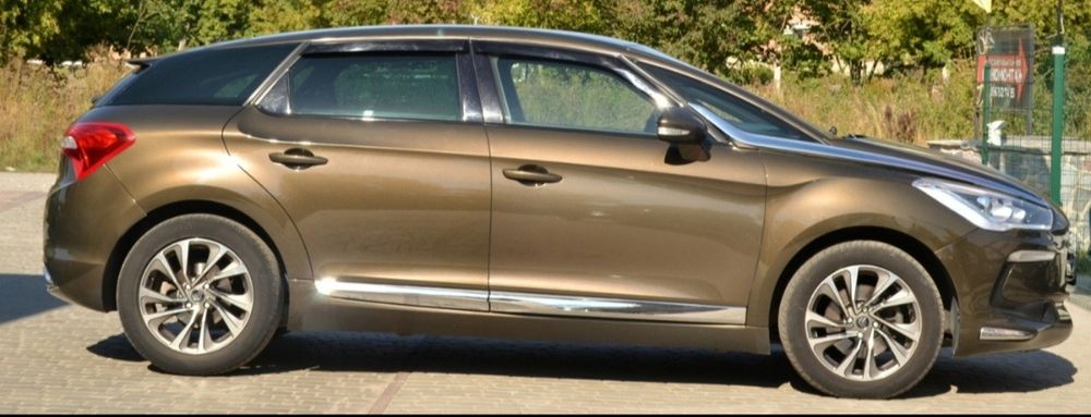 Продаж - Citroen DS5