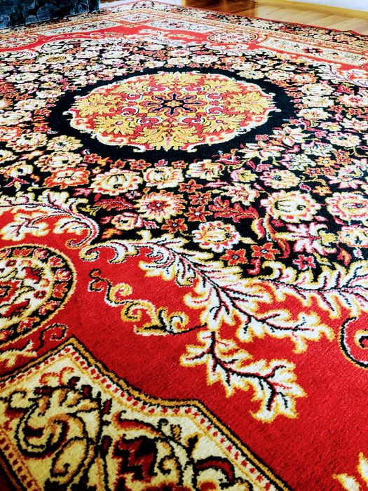 Stylowy dywan vintage 255x345