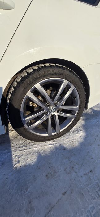 Продам Фолькскваген голф -7