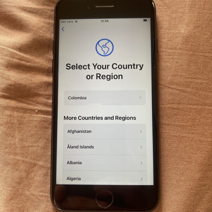 Продам Iphone 7 32gb icloud