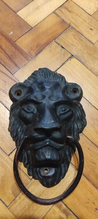 Дверная ручка литье