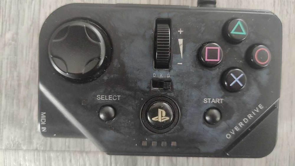 Madcatz Midi Pro Adaptor Rockband 3 para PS3/PS4/PS5