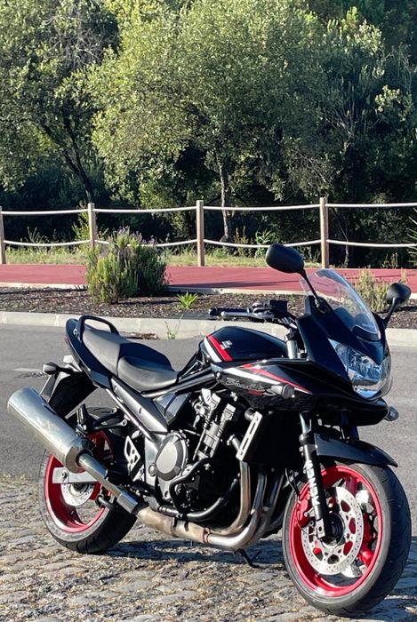 Suzuki Bandit 650cc (25kw)