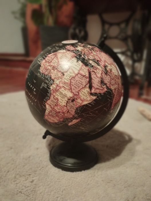 Globus czarny 30 cm