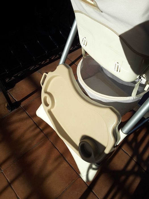 Fotelik do karmienia