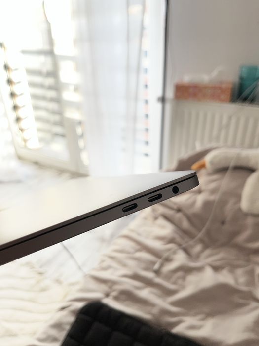 13-calowy macbook pro
