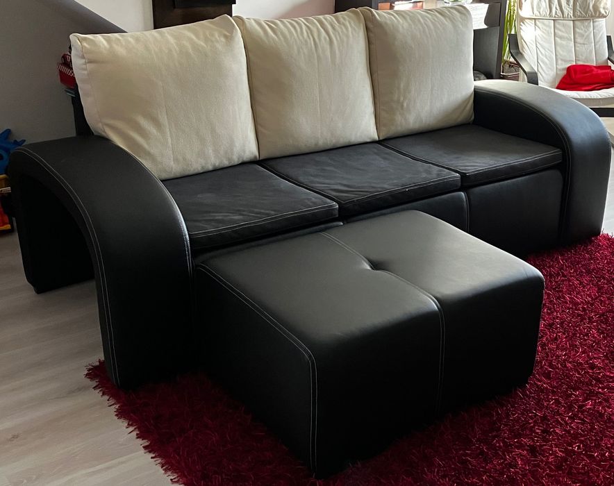 Sofá de 3 lugares em pele sintética com Chaise Longue