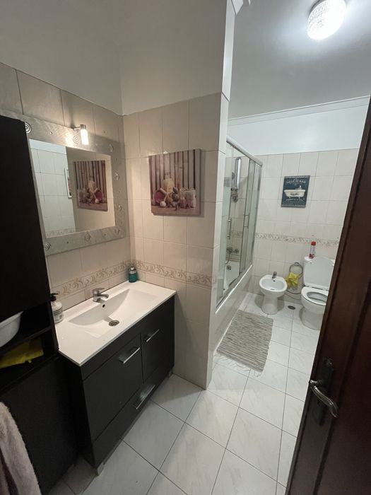 Quarto no Cacém para Solteiro ou Casal