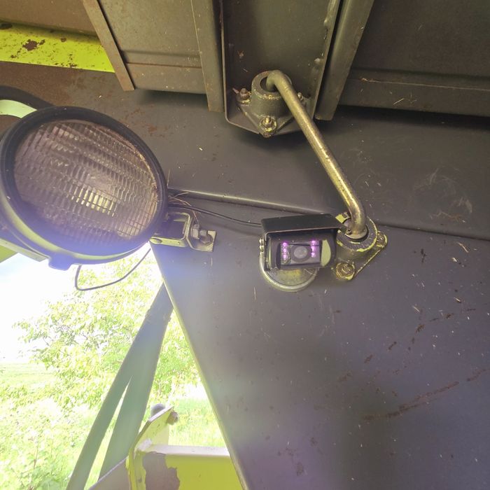 Свіжий claas lexion 460 з жаткою