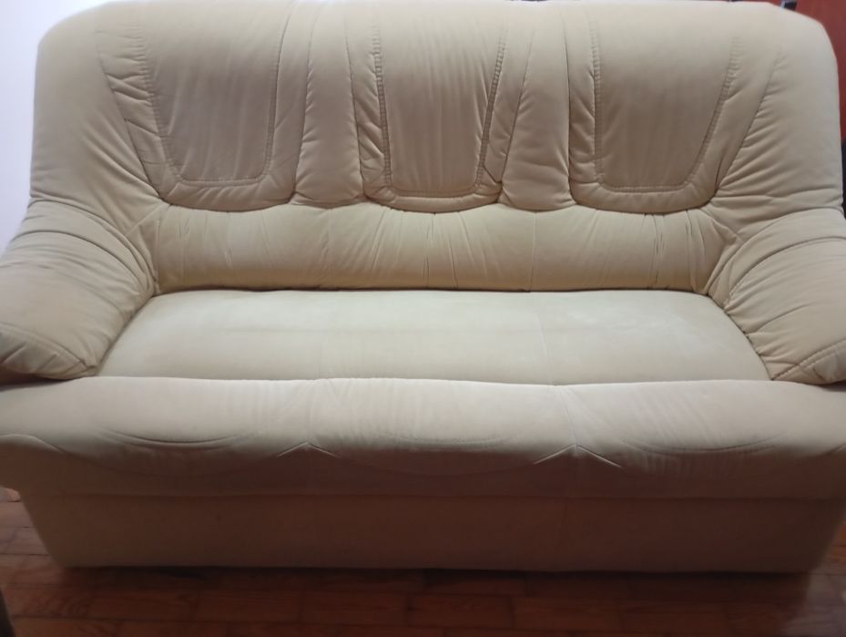 Vende-se sofás beges