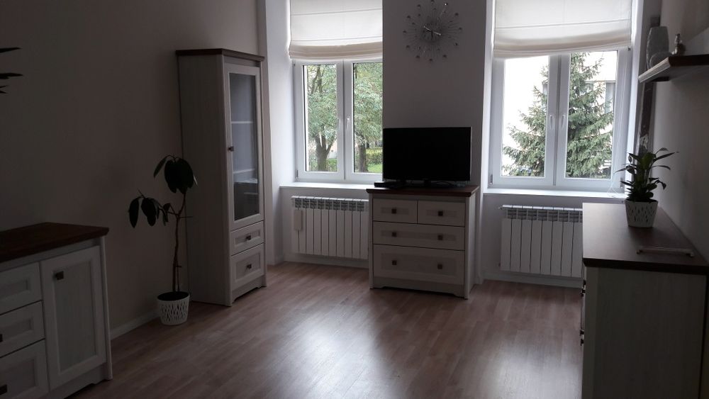 Wynajmę dużą kawalerkę - Więcej