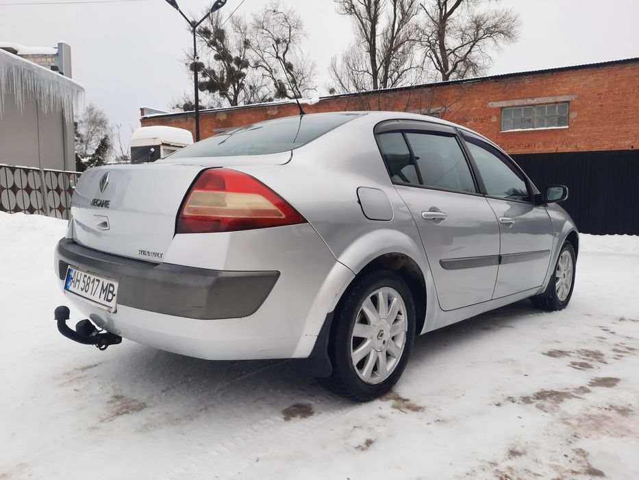 Продам  Автомобіль двигун 1.6МРІ