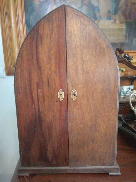 Oratório  arte deco  em madeira de carvalho